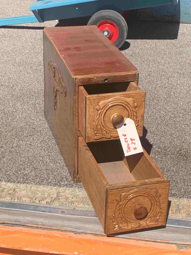 Sewing drawer double
